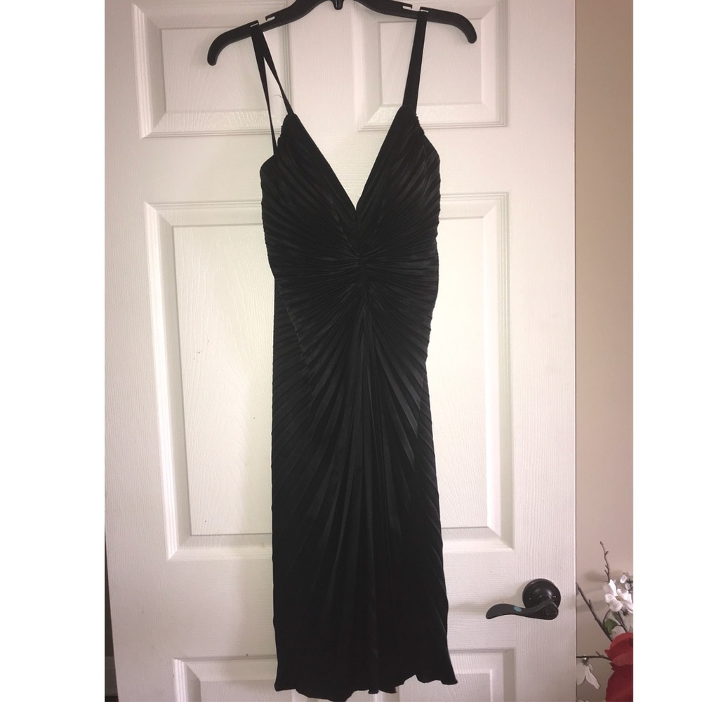 Nicole Bakti Black Pleated Gown - Picture 2 of 8
